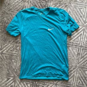 Men’s Nike tshirt